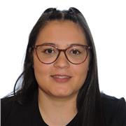 Profesora titulada en Educación Infantil que ofrece clases particulares para niños en Cáceres.